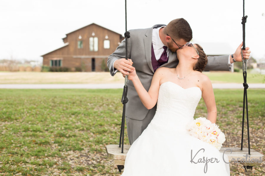 Round Rock Wedding Photography Jennifer Tyler Lone Oak Barn